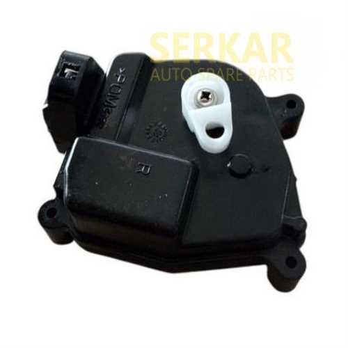 KAPI KİLİT MOTORU ARKA SAĞ HYUNDAI ACCENT ERA GETZ KIA RIO